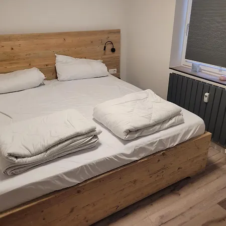 Apartment Wanderful App 704 *